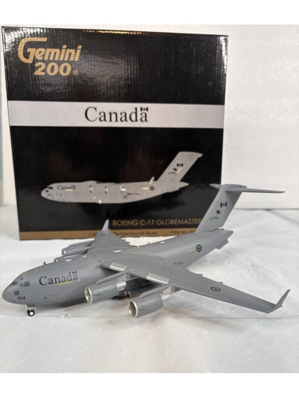 Gemini  1:200 RCAF Canadian Boeing C-17 Globemaster III Bison 177704 (G2CAF646)